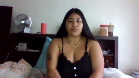 Snapshot of j3ixa chatting on 01/18/25, 10:49 j3ixa online show from 01/18/25, 10:49