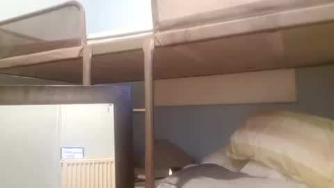 j434934 online show from 12/01/25, 06:40