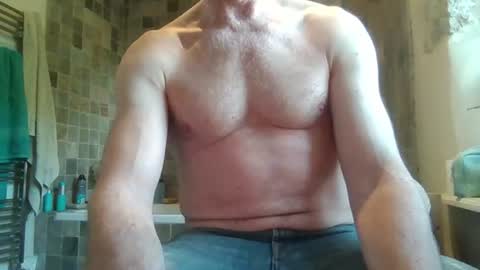 Snapshot of j4ckcock chatting on 06/17/26, 05:36 J4ckcock online show from 06/17/26, 05:36