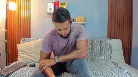 Calix  Independient model Insta and twt Calixsnake online show from 03/30/26, 11:28