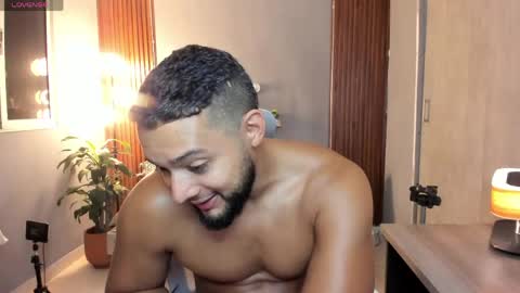 Snapshot of j_calix chatting on 05/27/26, 01:57 Calix Independient model Insta and twt Calixsnake online show from 05/27/26, 01:57