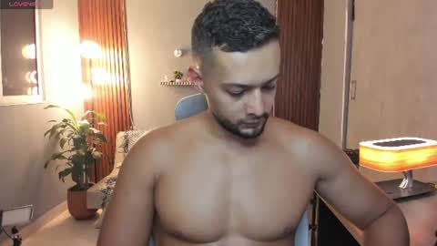 Snapshot of j_calix chatting on 06/14/26, 09:50 Calix Independient model Insta and twt Calixsnake online show from 06/14/26, 09:50