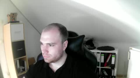 here4y online show from 01/17/26, 11:59