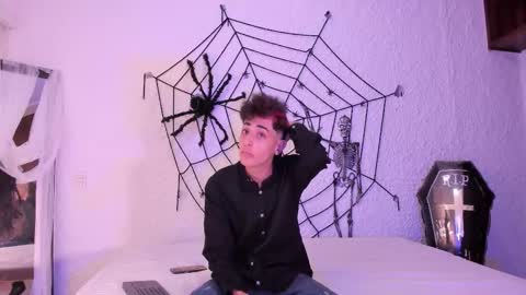 j_martony online show from 10/11/25, 12:15