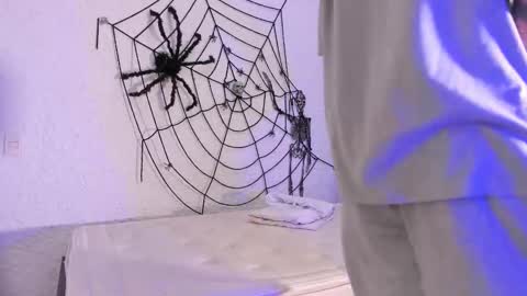 j_martony online show from 10/16/25, 11:55