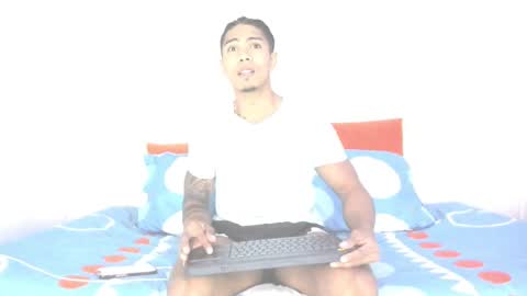 i am juan musiry independent model  online show from 02/25/25, 03:09