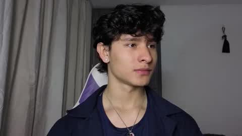 Noah online show from 11/11/25, 10:10