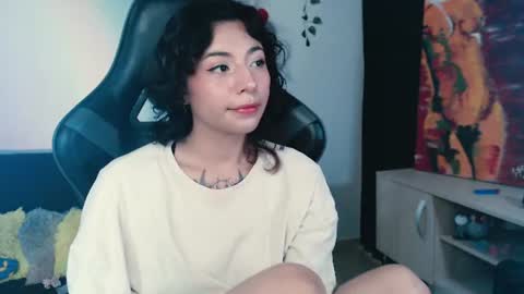 jade 18  online show from 06/13/26, 06:39