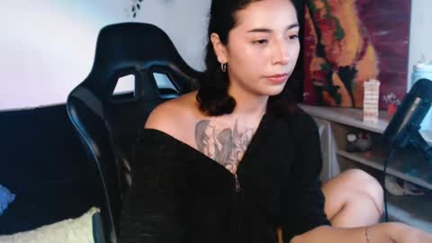 jade 18  online show from 07/12/26, 03:52