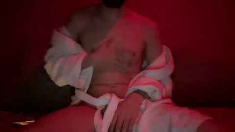 Snapshot of jabb_or chatting on 03/19/26, 08:35 Aestetic online show from 03/19/26, 08:35