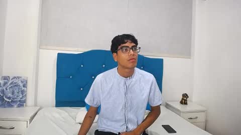 Snapshot of jacck_black chatting on 07/06/26, 01:52 jacck_black online show from 07/06/26, 01:52