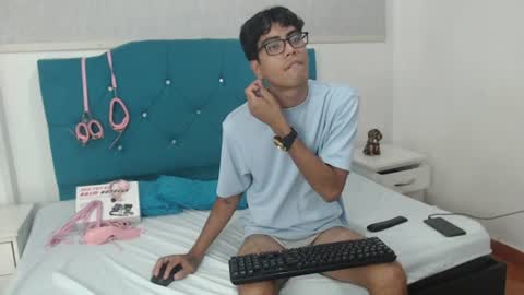 Snapshot of jacck_black chatting on 07/18/26, 02:21 jacck_black online show from 07/18/26, 02:21