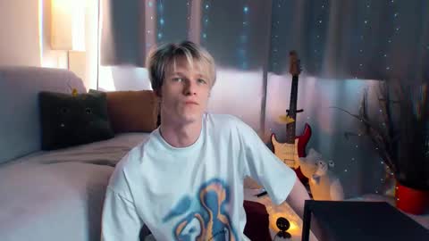 brestonsweet online show from 04/17/26, 01:58