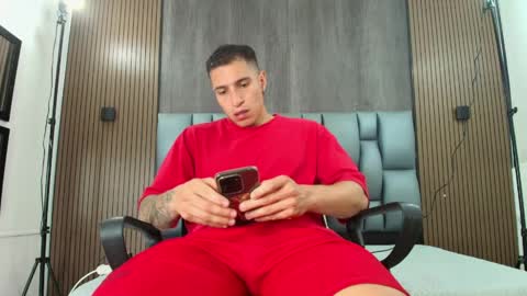 JACK PERGURTSON online show from 04/08/26, 10:37