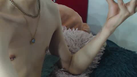 Snapshot of jack_s21 chatting on 09/23/25, 10:02 Laick online show from 09/23/25, 10:02