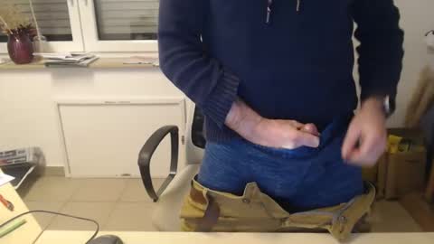 jackbauer9999 online show from 12/02/24, 03:47