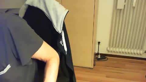 Snapshot of jackdus74 chatting on 03/12/25, 10:50 jackdus74 online show from 03/12/25, 10:50