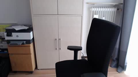 Snapshot of jackdus74 chatting on 10/22/25, 11:32 jackdus74 online show from 10/22/25, 11:32