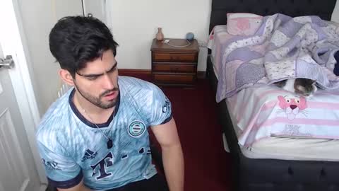 Jack online show from 10/10/25, 04:17