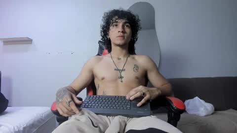 Jackes Taylor online show from 05/01/26, 06:18