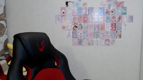 Snapshot of jackie__morgan chatting on 10/28/25, 11:03 jackie__morgan online show from 10/28/25, 11:03