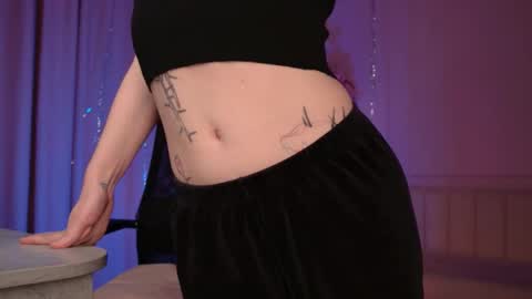 Snapshot of jackiebard chatting on 05/03/26, 01:17 Jackie Byrd online show from 05/03/26, 01:17