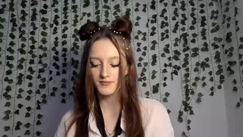 Lisa online show from 02/10/26, 12:31