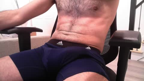 Snapshot of jackmorel chatting on 01/12/25, 07:42 Jack M online show from 01/12/25, 07:42