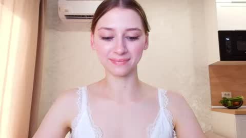 Snapshot of jackp0t__ chatting on 08/04/26, 01:03 Win by life online show from 08/04/26, 01:03
