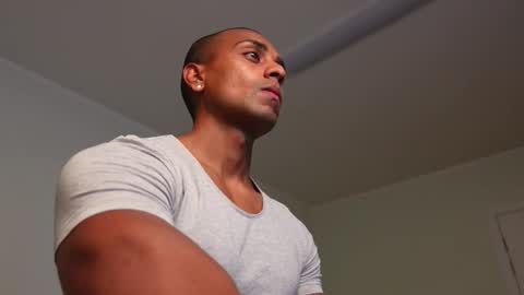 Jacky online show from 10/21/25, 07:58