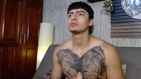 Snapshot of jackson_macleyn chatting on 02/15/26, 07:43 Jackson online show from 02/15/26, 07:43