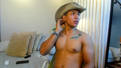 Jackson Bell online show from 12/31/24, 01:08