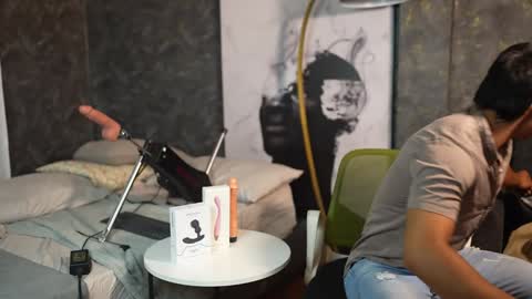 Jackson Bell online show from 01/17/25, 02:28