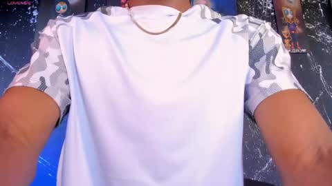 Snapshot of jacksonmuller_ chatting on 04/29/26, 01:37 Jackson online show from 04/29/26, 01:37