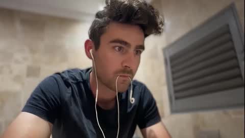 Jackson Uk online show from 03/15/26, 03:45