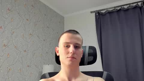 Nikolay online show from 11/23/25, 05:02