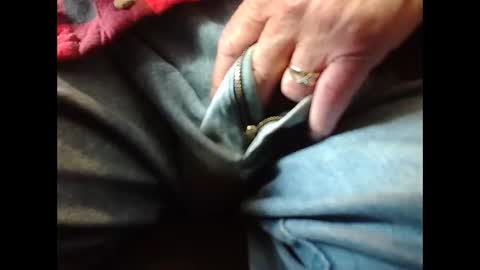 jacktoome383324 online show from 02/18/25, 08:36