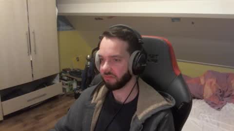 Snapshot of jackynee chatting on 10/31/25, 08:21 Jack online show from 10/31/25, 08:21