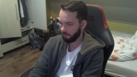 Snapshot of jackynee chatting on 11/06/25, 04:19 Jack online show from 11/06/25, 04:19