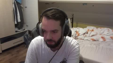 Snapshot of jackynee chatting on 11/07/25, 10:32 Jack online show from 11/07/25, 10:32