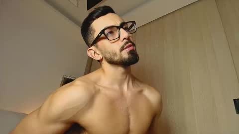jacob__adams online show from 10/16/25, 08:54
