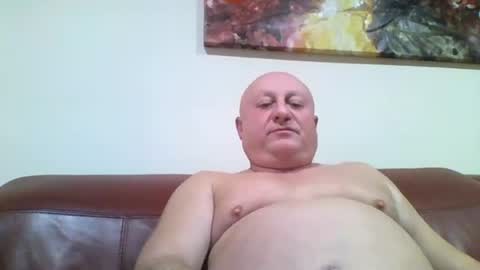 Snapshot of jacob_bron chatting on 10/14/25, 11:27 jacob_bron online show from 10/14/25, 11:27