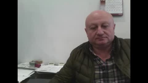 Snapshot of jacob_bron chatting on 02/14/26, 08:38 jacob_bron online show from 02/14/26, 08:38
