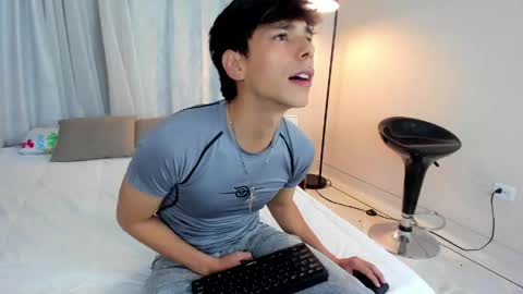 Snapshot of jacob_colliins chatting on 05/11/26, 02:50 jacob_colliins online show from 05/11/26, 02:50
