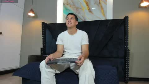 jacob_schneider online show from 05/05/26, 02:14
