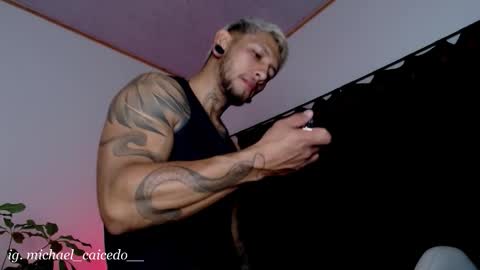 Michael Caicedo online show from 09/21/25, 02:57