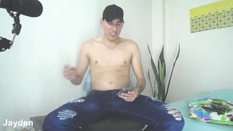 Jacob And Jayden online show from 01/16/25, 10:44