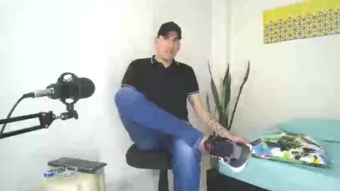 Jacob And Jayden online show from 01/30/25, 06:54