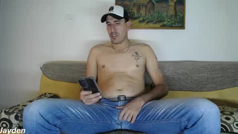 Jacob And Jayden online show from 04/06/26, 06:09