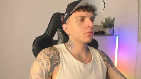 jacobb116 online show from 01/08/25, 02:46